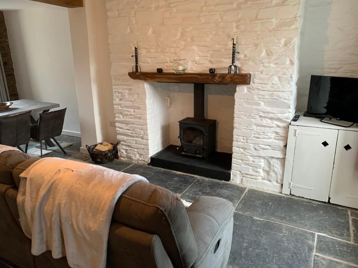 Character Dartmoor Cottage Yelverton Bagian luar foto